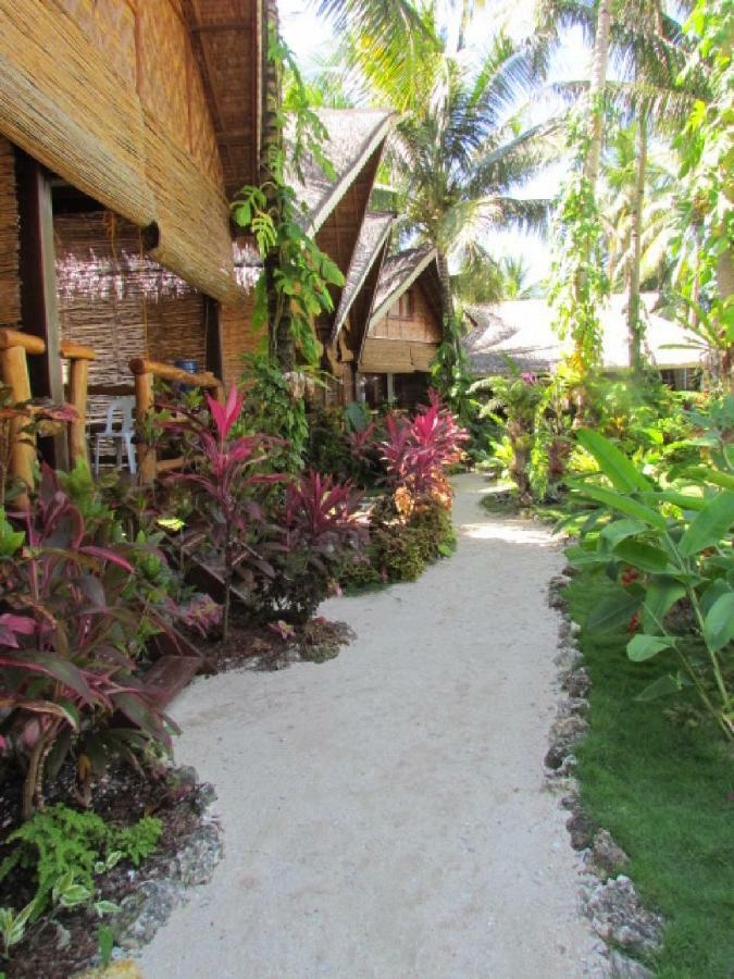 Latitude 10 Siargao Villa Хенерал Луна Екстериор снимка